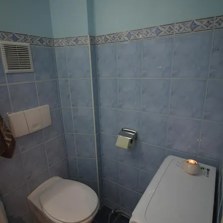 Anne - 1 Bedroom + Balcony شقة *