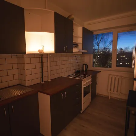 Anne - 1 Bedroom + Balcony شقة تارتو